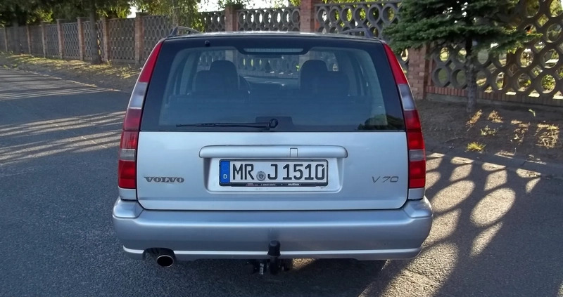 Volvo V70 cena 10999 przebieg: 264000, rok produkcji 1997 z Wołów małe 172